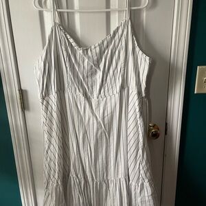 Old Navy Cream and Blue Textured Top